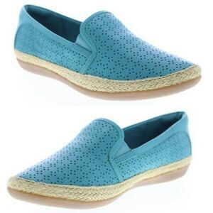 Turquoise/Teal Colored Clarks Danelly Ballet Flat Women's Size 10